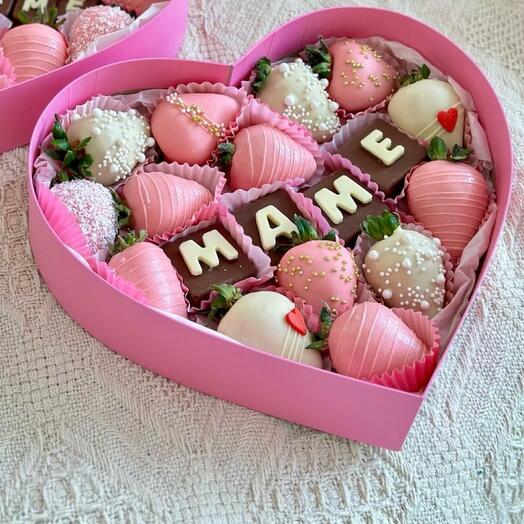 Клубника в шоколаде для мамы