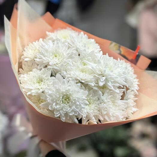 Bouquet of 3 white chrysanthemums