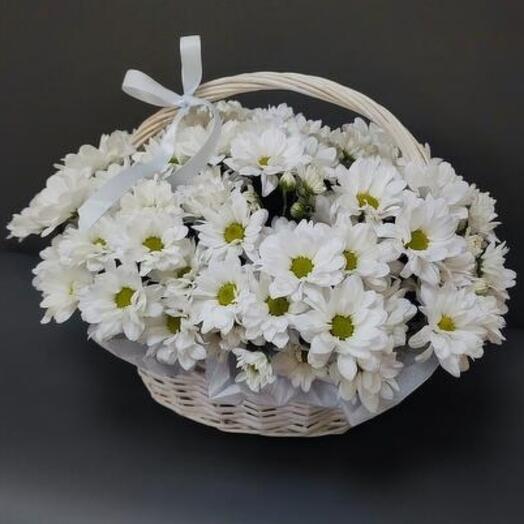 Корзина из ромашек