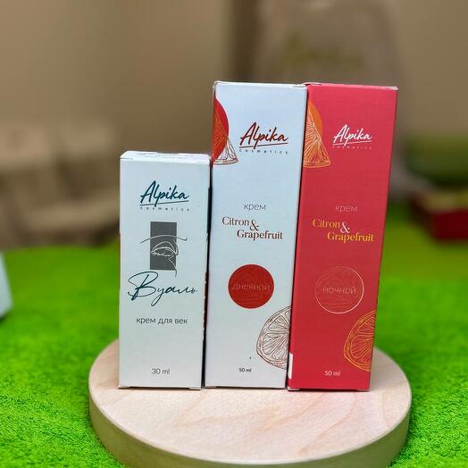 Подарочный набор косметики "Alpika"