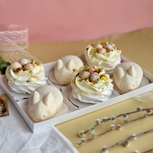 Пасхальные пирожные Муссовые зайчики + Павлова с малиной