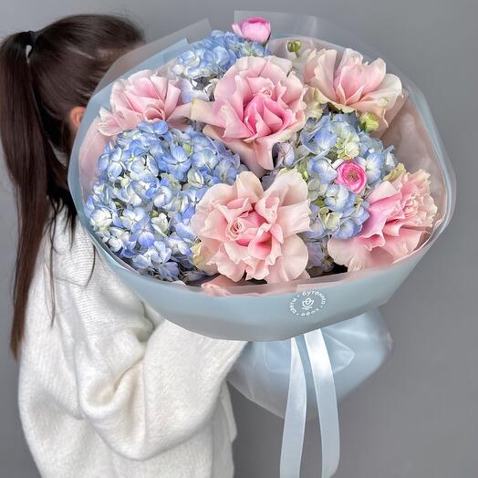 Авторский букет с гортензией и розой 🍬