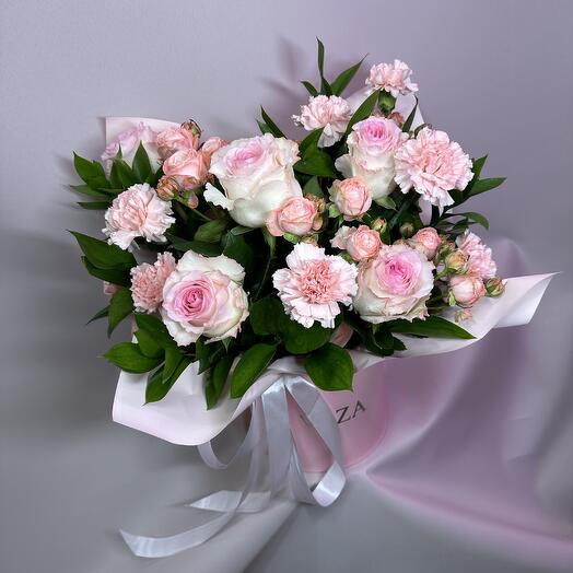 🌸Цветы в розовой коробке