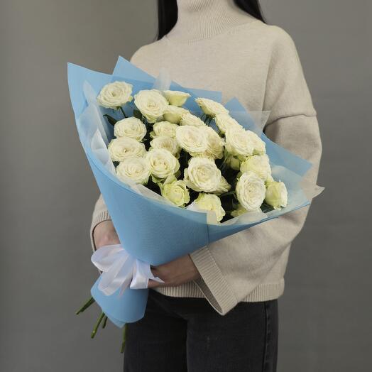 Белая кустовая роза букет les fleur (В0061)