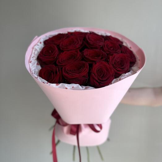15 красных роз💋 розы эксплоер в стильной упаковке
