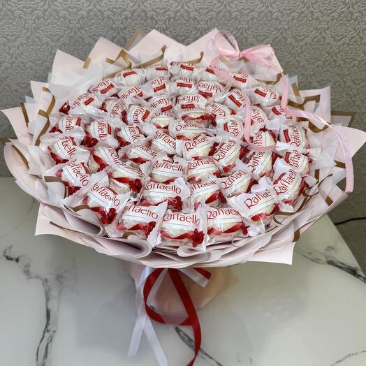 Шикарный букет из Raffaello