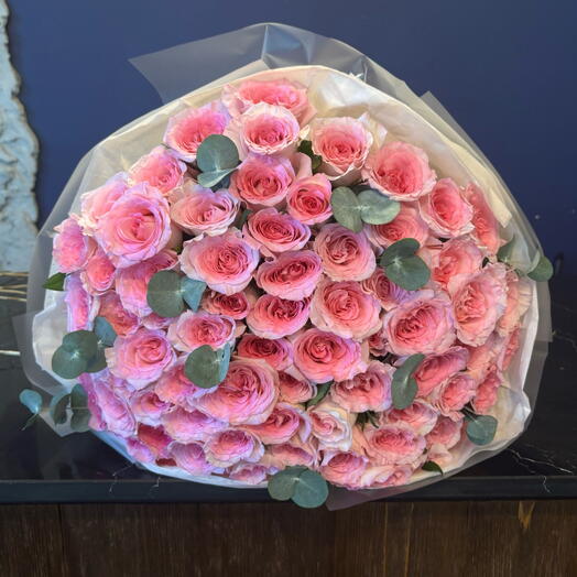 71 нежно розовая роза