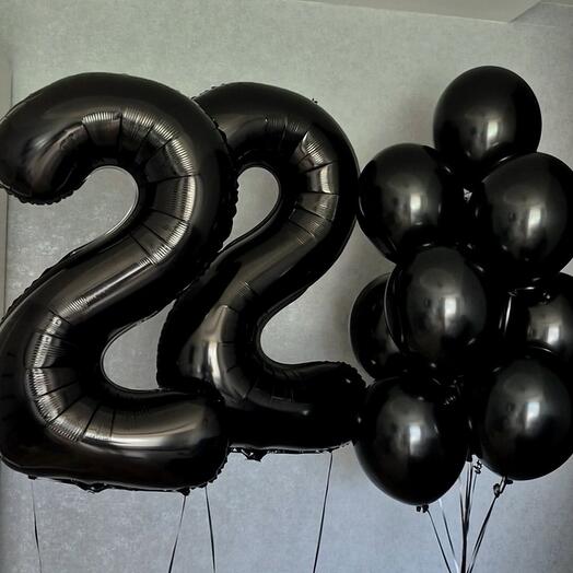 Шары цифры и фонтан из шаров