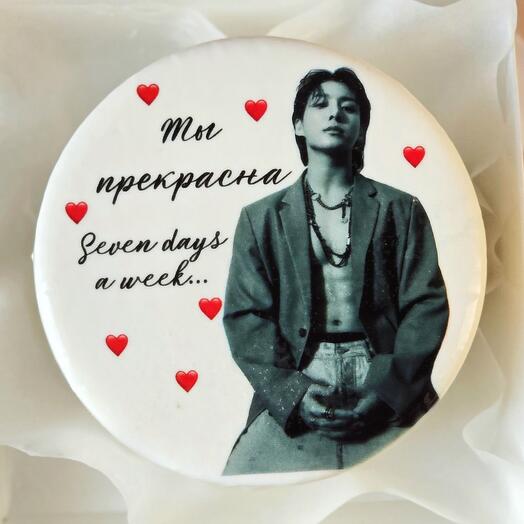 Бенто торт в подарок девушке с Чонгуком из  BTS "Ты прекрасна!"