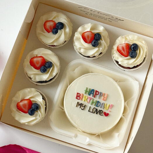 Набор бенто торт и 5 капкейков happy birthday my love