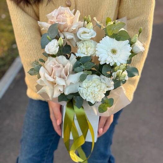 Нежная композиция в бело розовых тонах