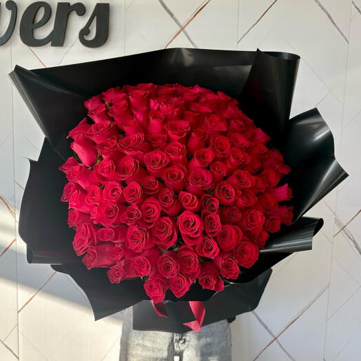 Букет 101 роза «Символ любви»