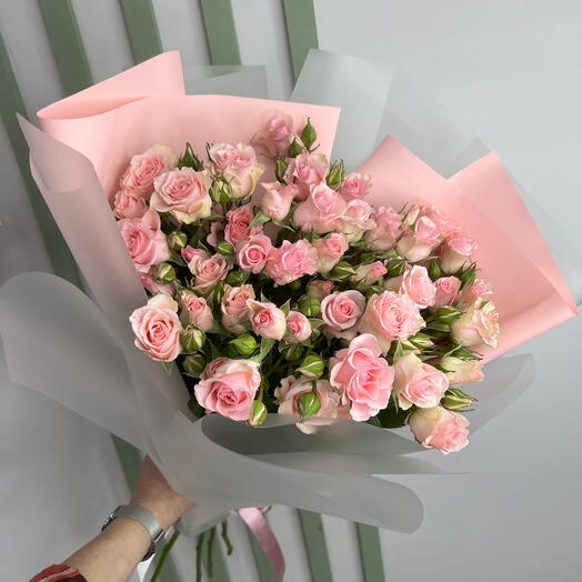 Букет цветы кустовая Роза маме, девушке, подруге