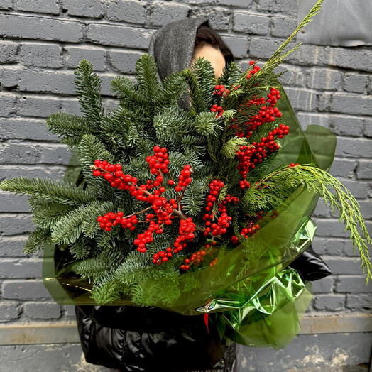 Новогодний букет 🌲 Нобилис, красный Илекс