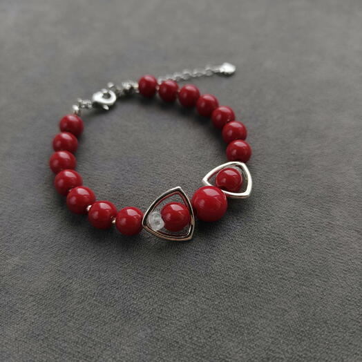 Красный браслет "Lady in red" из керамики со вставками