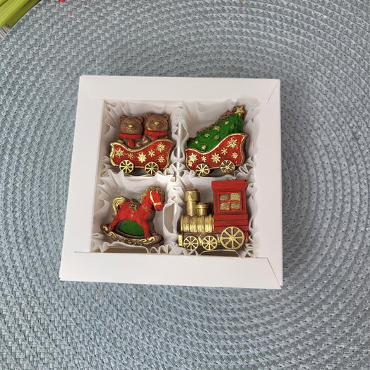 Набор фигурок из молочного шоколада