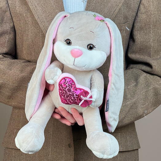 Мягкая игрушка маленькая зайка с розовым сердцем