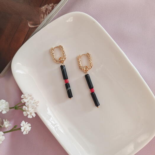 Серьги из агата и коралла