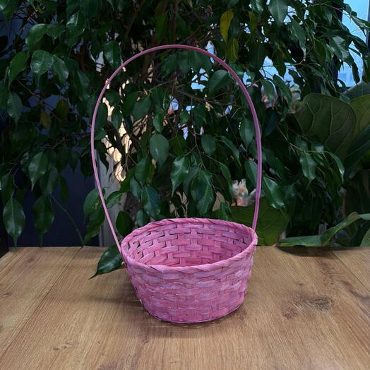 Корзина плетенная ярко розовая