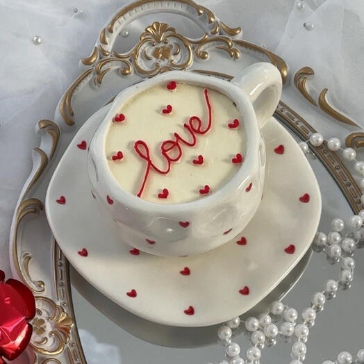 Торт в кружке Love