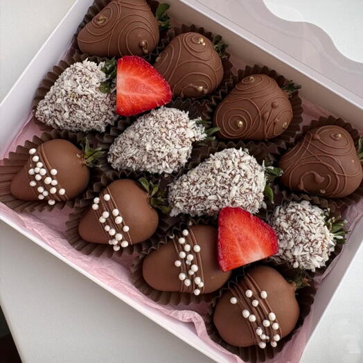 Клубника в шоколаде 🍓