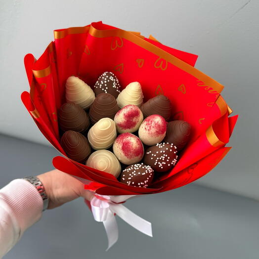 Букет из клубники в шоколаде к 14 февраля 💌