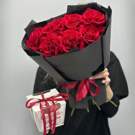 Букет красных французских роз+Рафаэлло