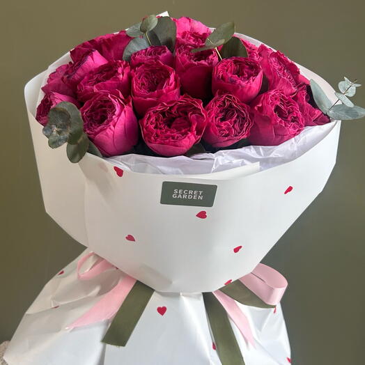 Пионовидные розы