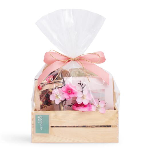 Подарочная коробка «Нежность сакуры»