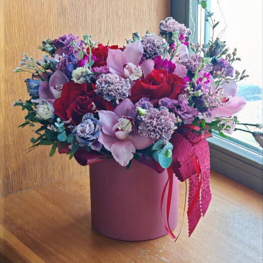 Цветы в коробке "Вино и пламя"