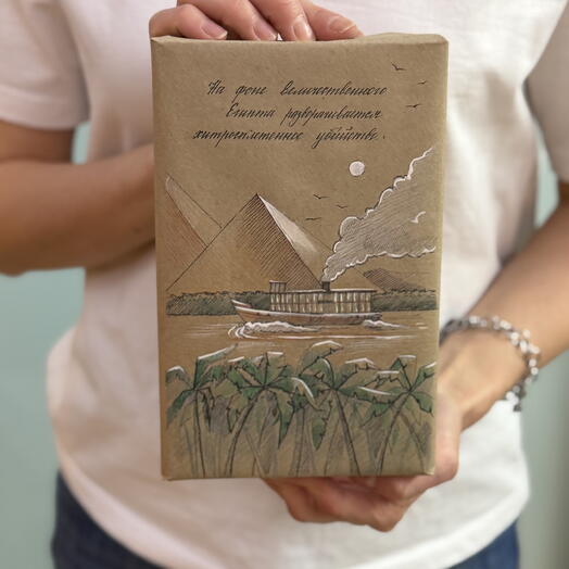 Книга-сюрприз в подарочной упаковке 37