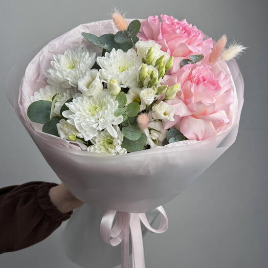 Круглый букет с эустомой 💌🌸
