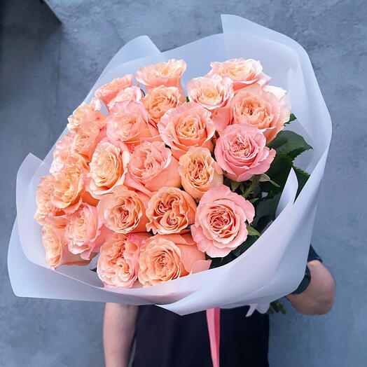 Букет из персиковых пионовидных роз Шиммер, букет из 25 эквадорских  роз