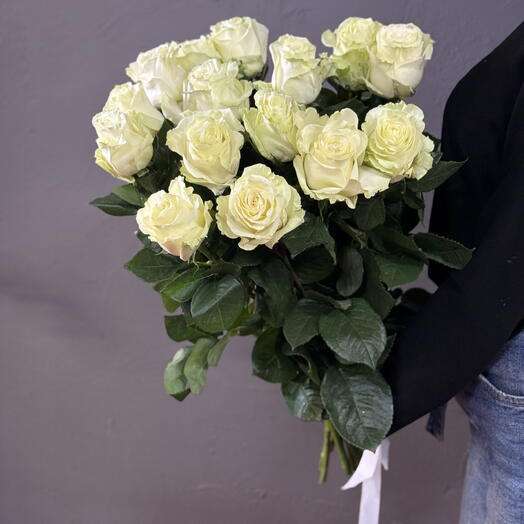 Роза Эквадор «Мондиаль» 15шт