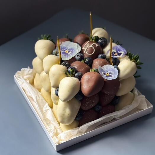Торт из клубники на 48 ягод 🔥🎂