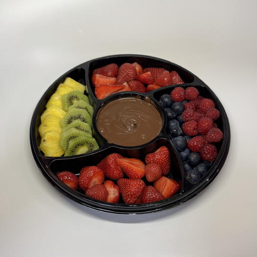 Фруктовое ассорти 4 (клубника, голубика/малина, клубника, ананас/киви, Nutella)