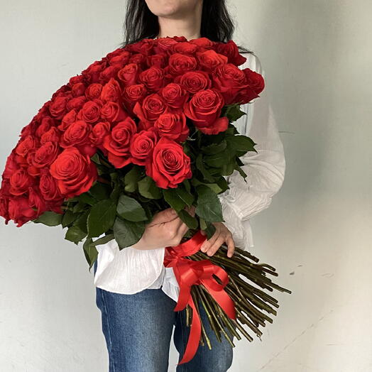 Букет из 101 красной розы 60 см