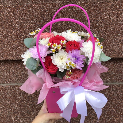 Яркая полянка💕