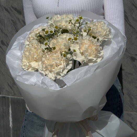 Мини-букет из диантуса и ромашки