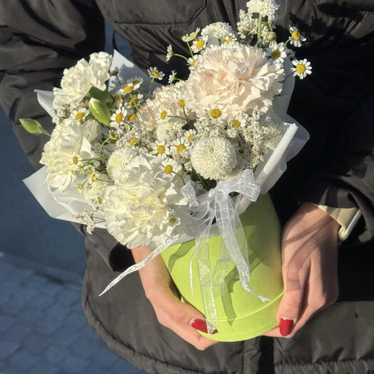 Диантусы с ромашками в коробочке