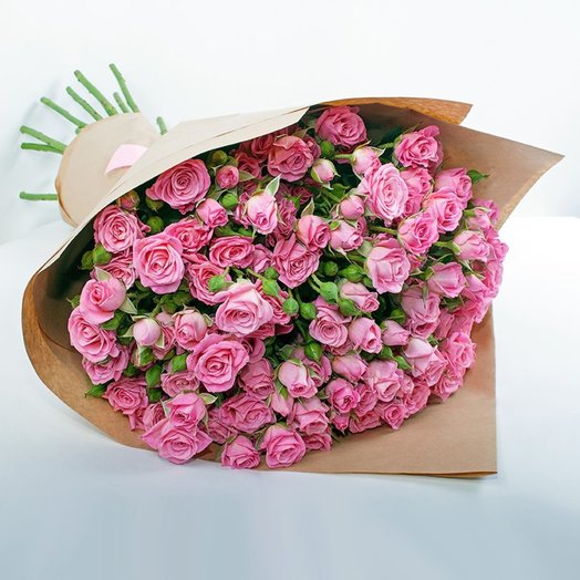 El ramo de 11 de кустовых de las rosas
