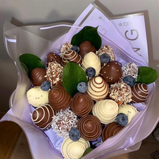 Chocolate-covered strawberries