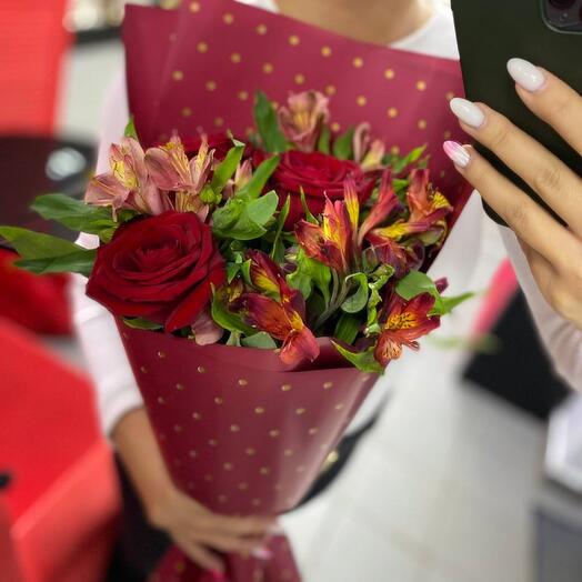 Bouquet with alstroemeria and roses