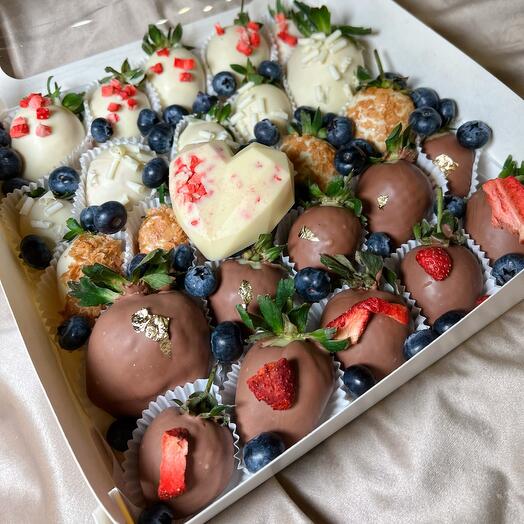 Клубника в шоколаде «Wow