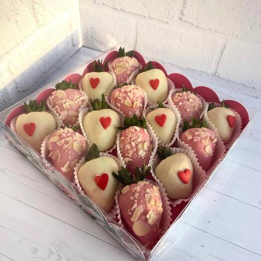 Fresh strawberries in Belgian chocolate