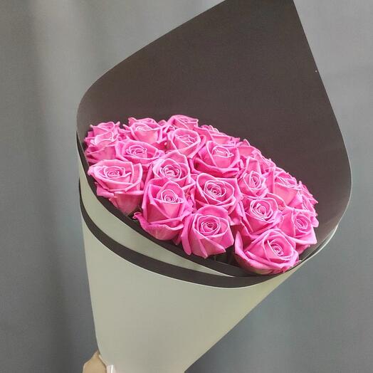Bouquet of 25 pink roses