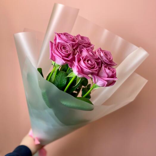 7 розовых роз в букете🌸