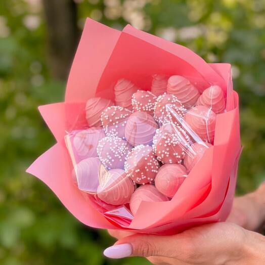 Букет клубники в шоколаде Sweet s 19 ягод