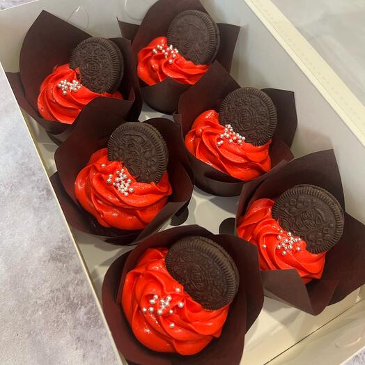 Cupcakes with oreo
