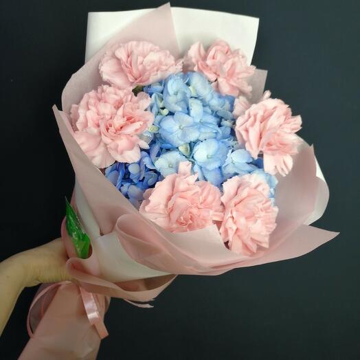 Hydrangea with carnations in pink and blue tones